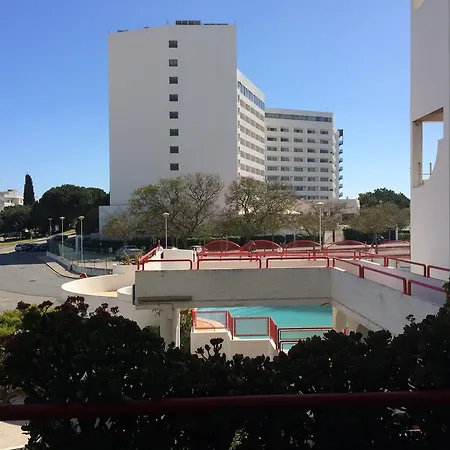 Apartment@albufeira With Pool And Near The Strip
